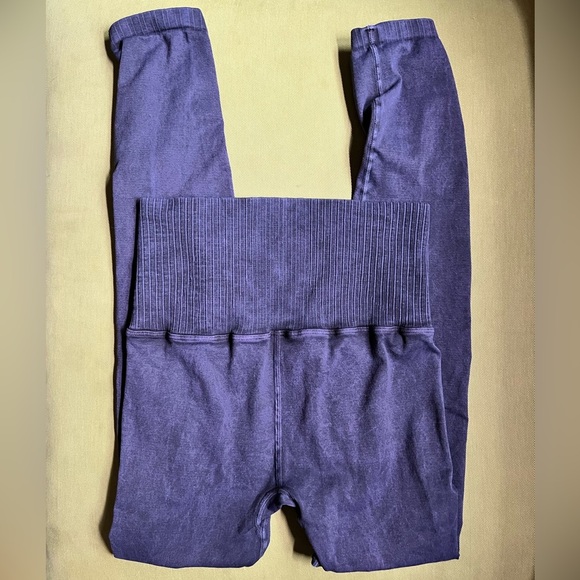 NWOT FP Movement by Free People Good Karma 7/8 Leggings Purple Indigo Size XS/S - Picture 5 of 7